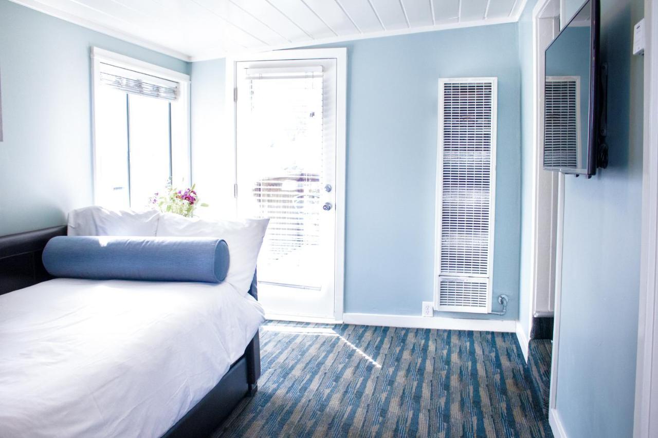 Ocean Echo Inn & Beach Cottages Capitola Exterior photo